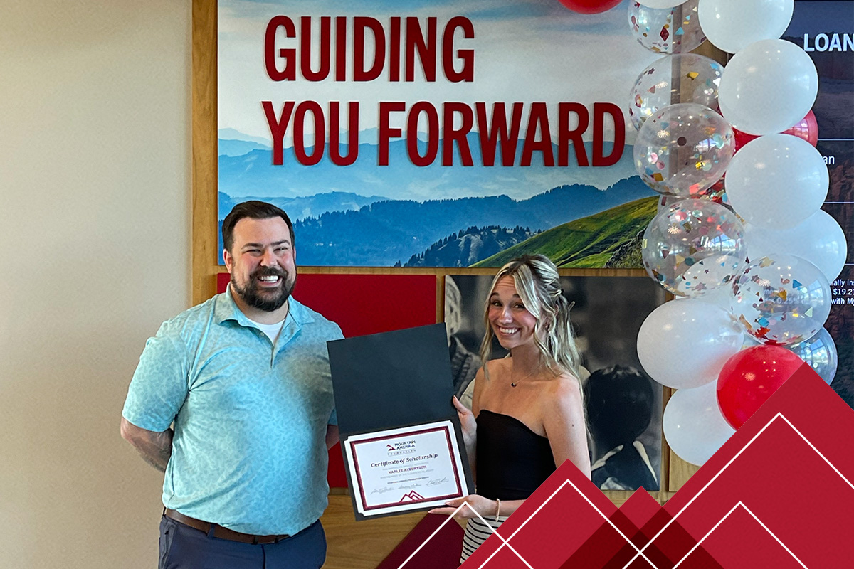 2026 Elevate Scholarships Open